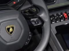 Huracán EVO Spyder 2019 года 2019 Huracán EVO Spyder Фото 23 из 67