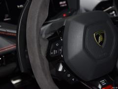 Фото Lamborghini Huracan (Ламборгини Хуракан), фото салона