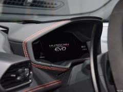 Фото Lamborghini Huracan (Ламборгини Хуракан)