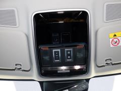 Версия 2021 3.0 L6 Prosperity 2021 3.0 L6 Prosperity Edition Фото 232 из 294
