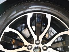 2021 3.0 L6 Сияющий черный выпуск 2021 3.0 L6 Shining Black Edition Фото 25 из 42