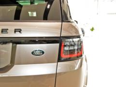 2021 3.0 L6 Сияющий черный выпуск 2021 3.0 L6 Shining Black Edition Фото 43 из 47