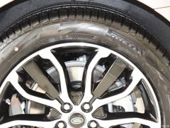 2021 3.0 L6 Сияющий черный выпуск 2021 3.0 L6 Shining Black Edition Фото 36 из 47