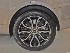 2021 3.0 L6 Сияющий черный выпуск 2021 3.0 L6 Shining Black Edition Фото 32 из 47