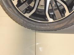 2021 3.0 L6 Сияющий черный выпуск 2021 3.0 L6 Shining Black Edition Фото 28 из 47