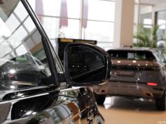 2021 3.0 L6 Сияющий черный выпуск 2021 3.0 L6 Shining Black Edition Фото 17 из 78