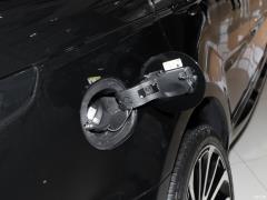 2021 3.0 L6 Сияющий черный выпуск 2021 3.0 L6 Shining Black Edition Фото 49 из 78