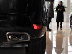 2021 3.0 L6 Сияющий черный выпуск 2021 3.0 L6 Shining Black Edition Фото 70 из 78