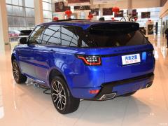 2021 3.0 L6 Сияющий черный выпуск 2021 3.0 L6 Shining Black Edition Фото 5 из 45