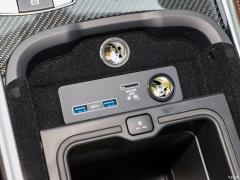 2021 5.0 SC V8 SVR Racing Green Custom Edition 2021 5.0 SC V8 SVR Racing Green Custom Edition Фото 139 из 234