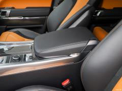 2021 5.0 SC V8 SVR Racing Green Custom Edition 2021 5.0 SC V8 SVR Racing Green Custom Edition Фото 136 из 234