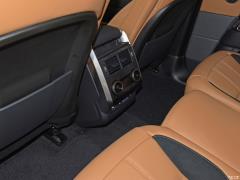 2021 3.0 L6 Сияющий черный выпуск 2021 3.0 L6 Shining Black Edition Фото 202 из 234