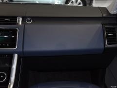 2021 3.0 L6 Сияющий черный выпуск 2021 3.0 L6 Shining Black Edition Фото 4 из 76