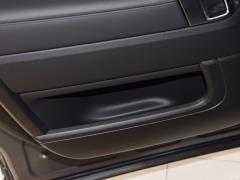 2021 3.0 L6 Сияющий черный выпуск 2021 3.0 L6 Shining Black Edition Фото 43 из 76