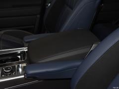 2021 3.0 L6 Сияющий черный выпуск 2021 3.0 L6 Shining Black Edition Фото 45 из 76