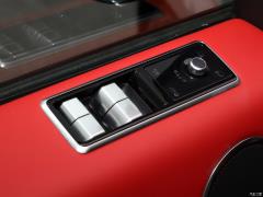 2021 3.0 L6 Сияющий черный выпуск 2021 3.0 L6 Shining Black Edition Фото 207 из 319