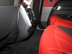 2021 3.0 L6 Сияющий черный выпуск 2021 3.0 L6 Shining Black Edition Фото 228 из 319