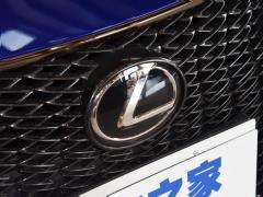 2020 260 F СПОРТ 2020 260 F SPORT Фото 21 из 67