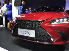 2020 260 F СПОРТ 2020 260 F SPORT Фото 59 из 98