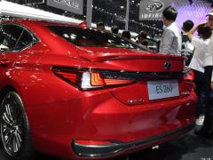 2020 260 F СПОРТ 2020 260 F SPORT Фото 84 из 98