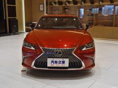 200 Премиум-издание 2020 г. 2020 200 Premium Edition Фото 2 из 98