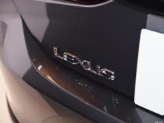 2020 300h Premium Edition 2020 300h Premium Edition Фото 43 из 50
