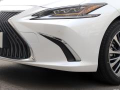 2020 300h Premium Edition 2020 300h Premium Edition Фото 99 из 175