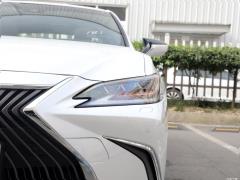 2020 300h Premium Edition 2020 300h Premium Edition Фото 95 из 175