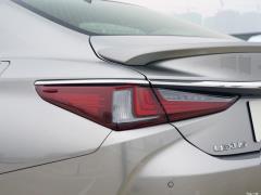 2020 300h Premium Edition 2020 300h Premium Edition Фото 74 из 266