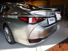 2020 300h Executive Edition 2020 300h Executive Edition Фото 139 из 266