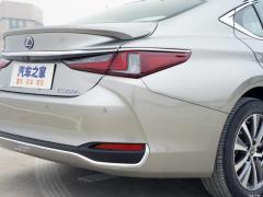2020 300h Premium Edition 2020 300h Premium Edition Фото 82 из 266