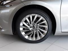 2020 300h Executive Edition 2020 300h Executive Edition Фото 125 из 266