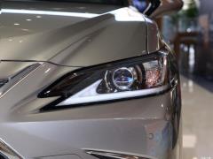 Модель 260 Excellence Edition 2020 года 2020 Model 260 Excellence Edition Фото 229 из 266