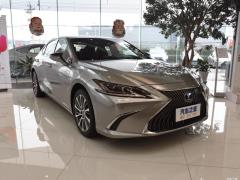 2020 300h Premium Edition 2020 300h Premium Edition Фото 16 из 266