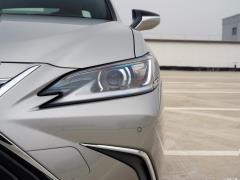 2020 300h Premium Edition 2020 300h Premium Edition Фото 42 из 266