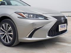 2020 300h Premium Edition 2020 300h Premium Edition Фото 33 из 266