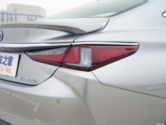 2020 300h Premium Edition 2020 300h Premium Edition Фото 83 из 266