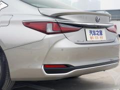 2020 300h Premium Edition 2020 300h Premium Edition Фото 73 из 266