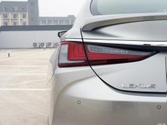 2020 300h Premium Edition 2020 300h Premium Edition Фото 77 из 266