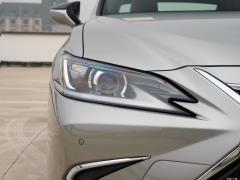 2020 300h Premium Edition 2020 300h Premium Edition Фото 37 из 266