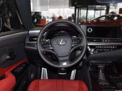 2020 260 F СПОРТ 2020 260 F SPORT Фото 2 из 45