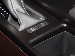 Модель 260 Excellence Edition 2020 года 2020 Model 260 Excellence Edition Фото 151 из 498