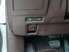 2020 300h Premium Edition 2020 300h Premium Edition Фото 163 из 498