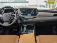 2020 300h Premium Edition 2020 300h Premium Edition Фото 161 из 498