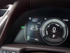 2020 300h Premium Edition 2020 300h Premium Edition Фото 174 из 498