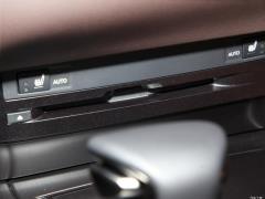 Модель 260 Excellence Edition 2020 года 2020 Model 260 Excellence Edition Фото 154 из 498