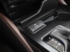 2020 300h Premium Edition 2020 300h Premium Edition Фото 54 из 498