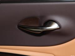 Модель 260 Excellence Edition 2020 года 2020 Model 260 Excellence Edition Фото 399 из 498