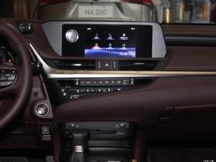 Модель 260 Excellence Edition 2020 года 2020 Model 260 Excellence Edition Фото 106 из 498