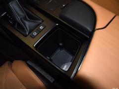 2020 300h Premium Edition 2020 300h Premium Edition Фото 261 из 498